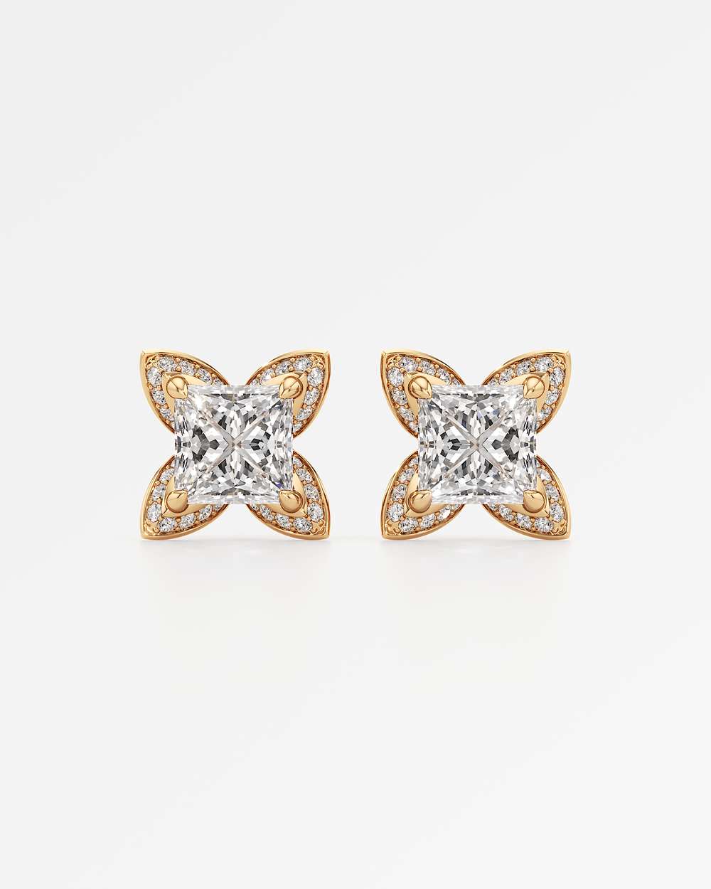 Etera Diamond Stud Earrings