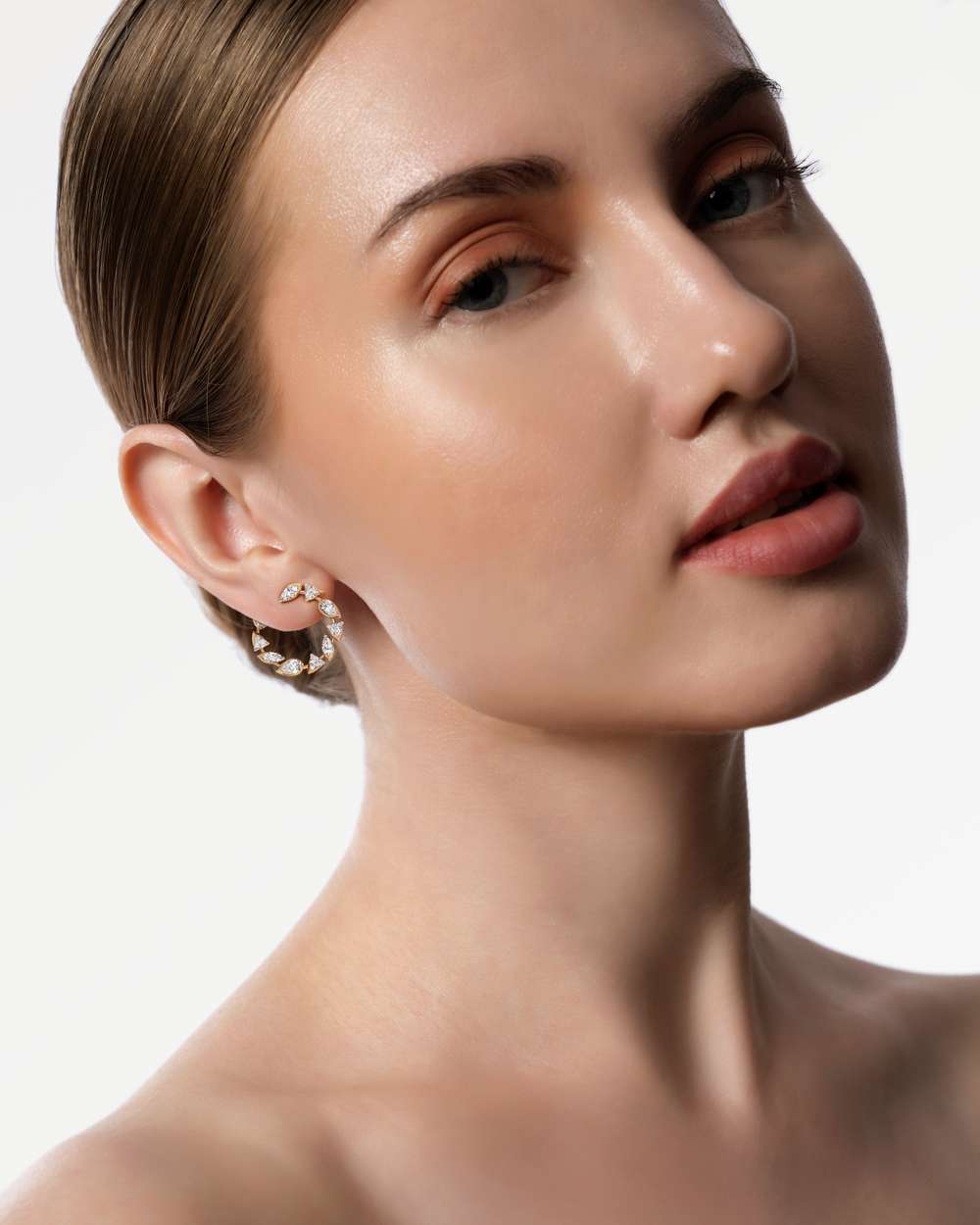 Ragia Diamond Hoop Earrings