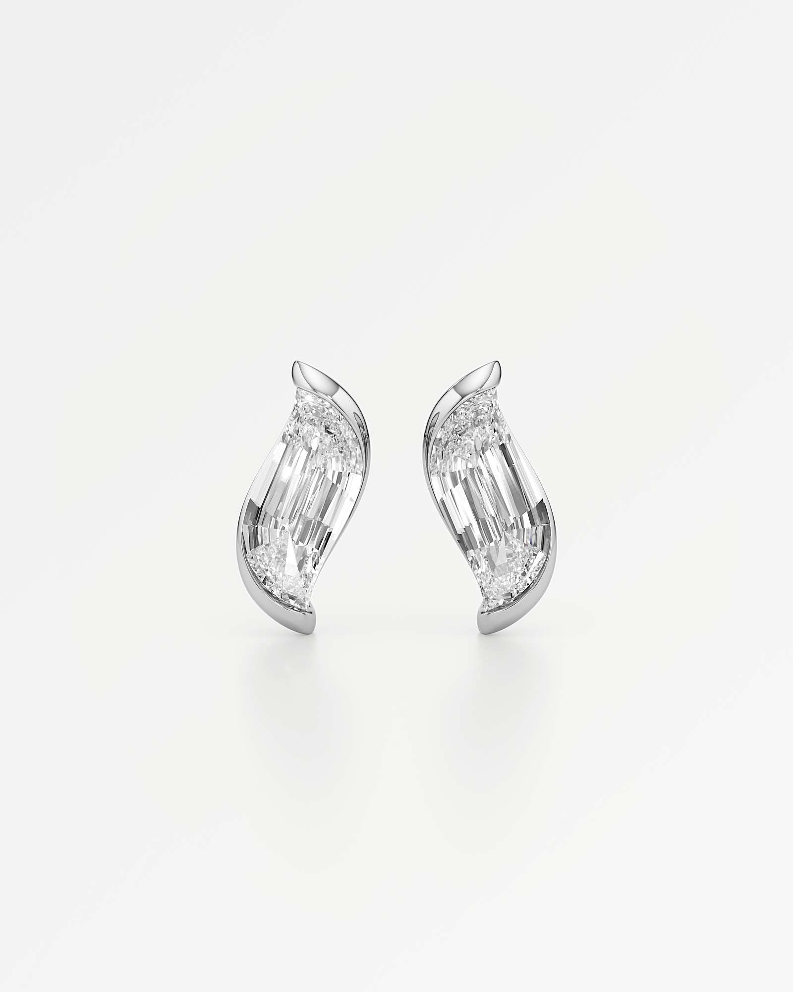 Faléa Diamond Earrings