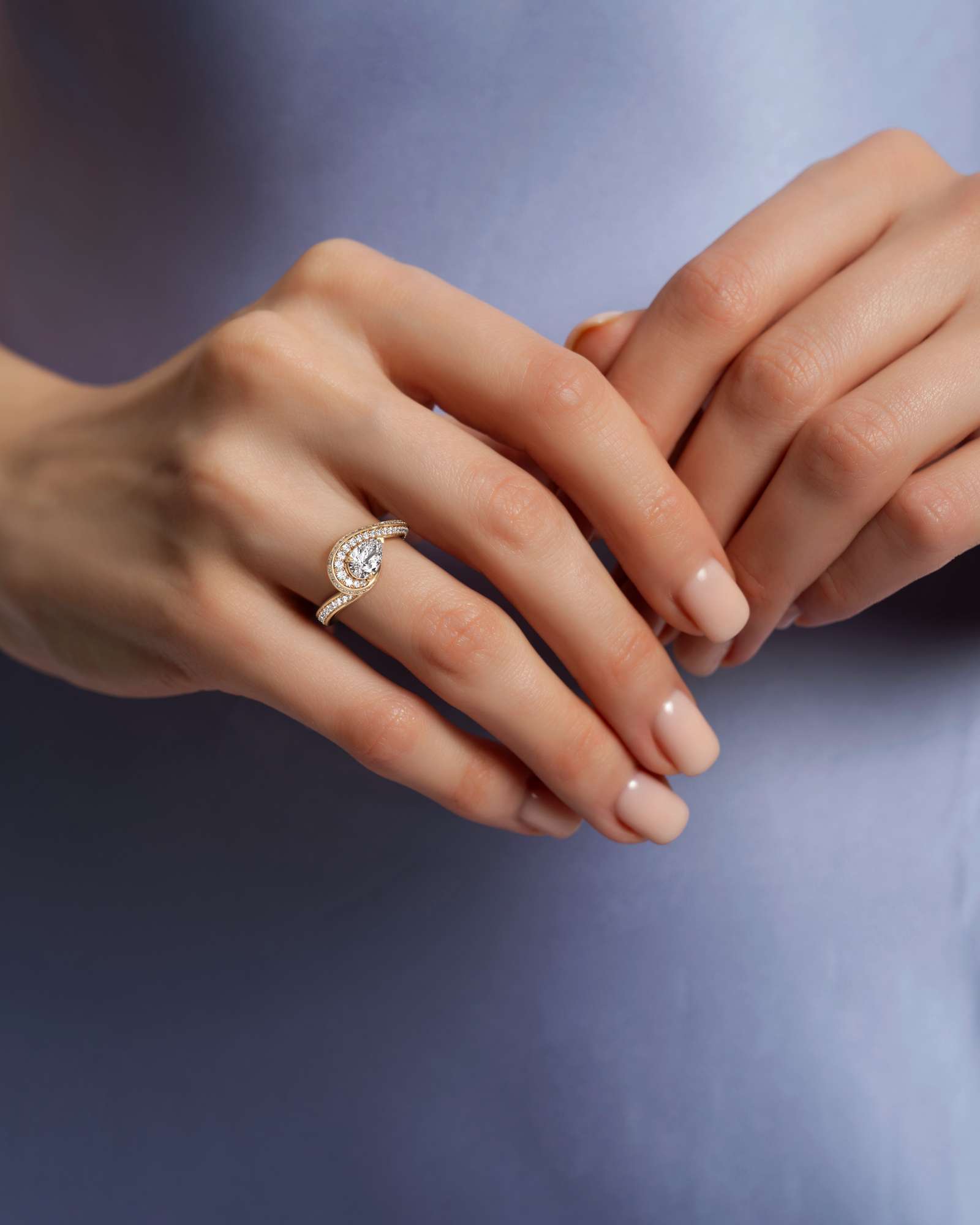 You Alizé Diamond Engagement Ring, With 1.50 ct Pear Cut in 14K Yellow Gold (2.11 ctw)
