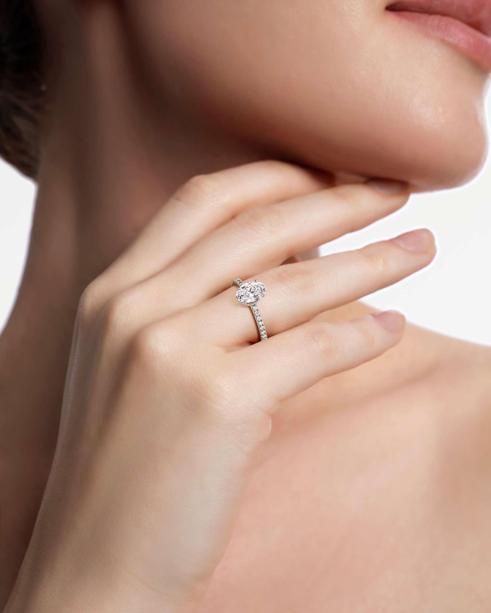 Verve Evelyn Diamond Engagement Ring, With 1.00 ct Oval Cut in 14K White Gold (1.33 ctw)